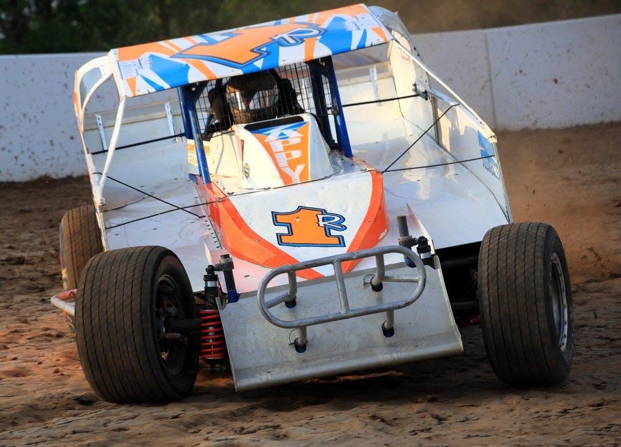 Adam Hilton's No. 1R modified taking a corner on dirt
